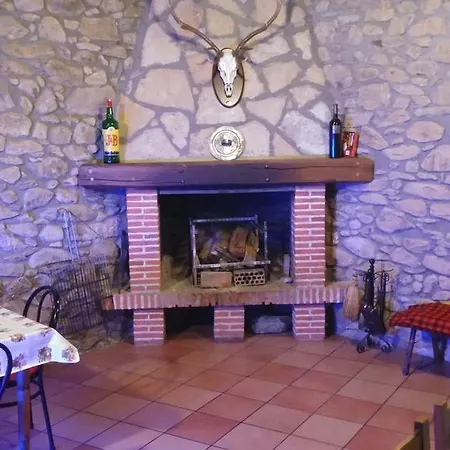 Gasthaus El Tormal Navalonguilla Exterior foto