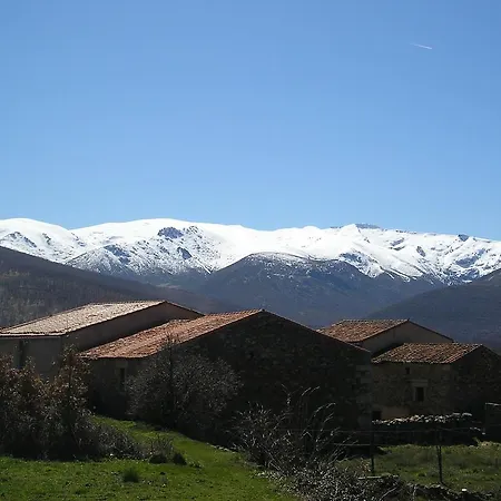 Gasthaus El Tormal Navalonguilla Exterior foto